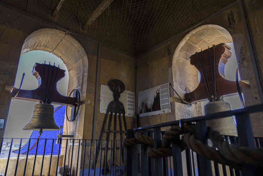 Alicante - Elche 20 - basílica de Santa María - torre - campanario.jpg